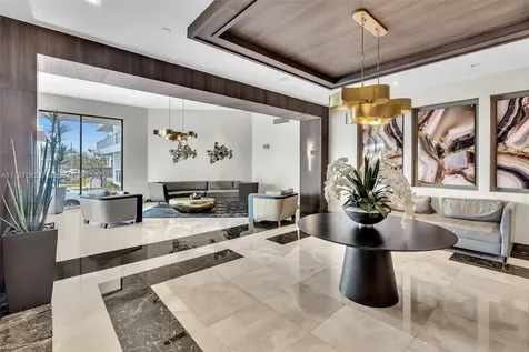 20515 E Country Club Drive Aventura FL 33180