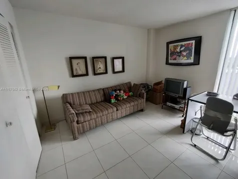 20515 E Country Club Drive Aventura FL 33180