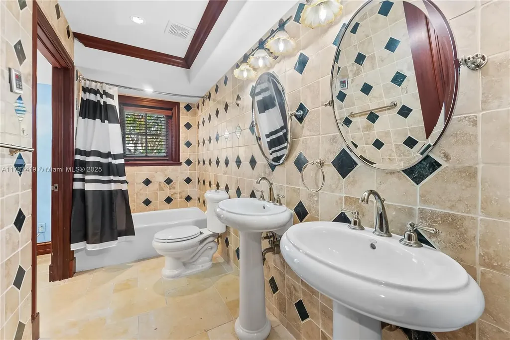 609 2nd Key Drive Fort Lauderdale FL 33304