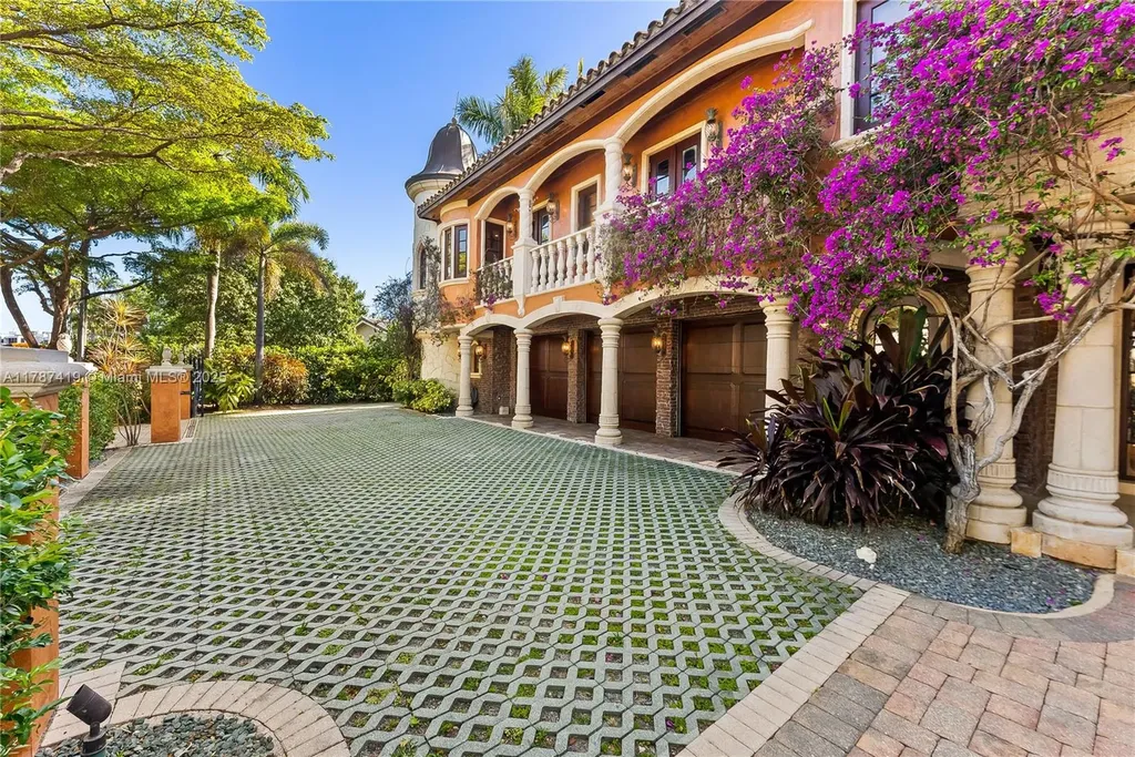 609 2nd Key Drive Fort Lauderdale FL 33304