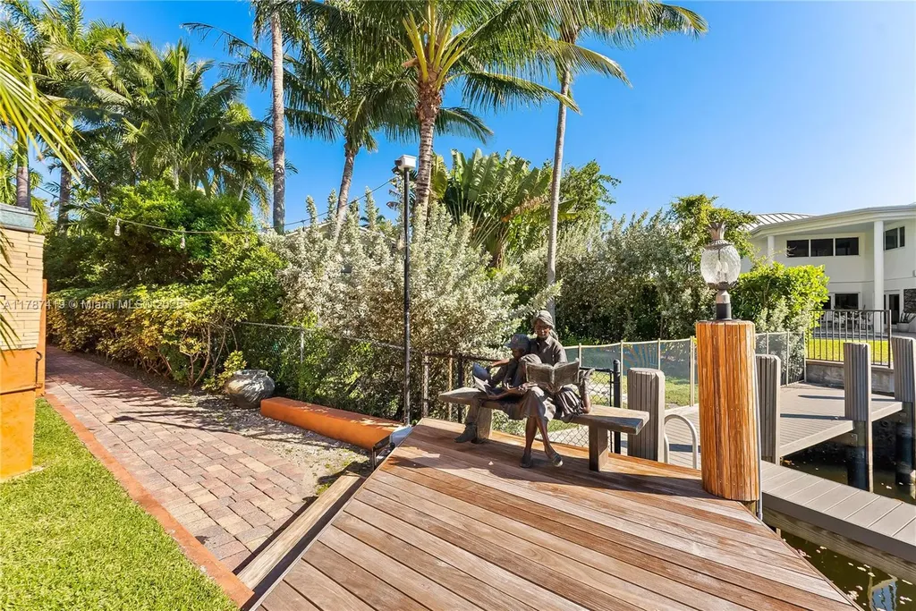 609 2nd Key Drive Fort Lauderdale FL 33304