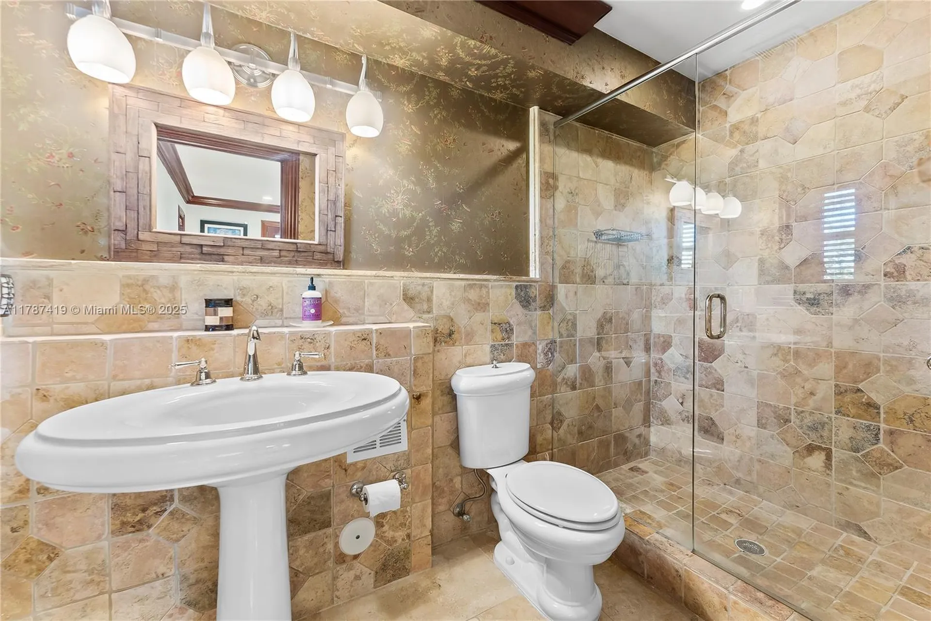 609 2nd Key Drive Fort Lauderdale FL 33304