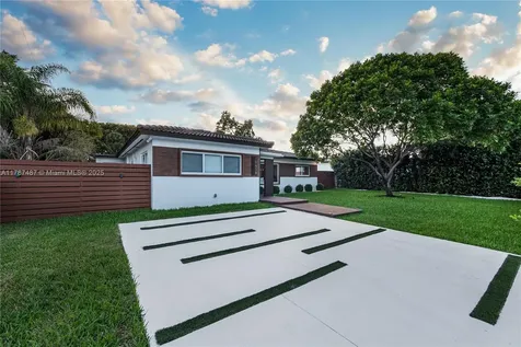 10658 NE 11th Avenue Miami Shores FL 33138