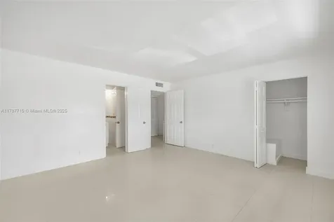 2021 NW 59th Terrace Lauderhill FL 33313