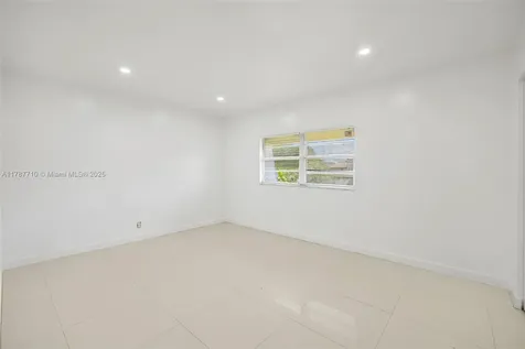 2021 NW 59th Terrace Lauderhill FL 33313