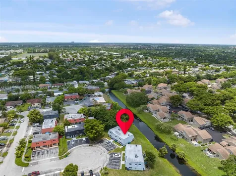 2021 NW 59th Terrace Lauderhill FL 33313