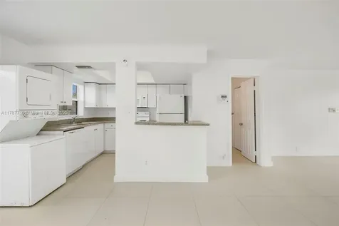 2021 NW 59th Terrace Lauderhill FL 33313