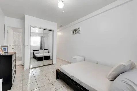14265 NE 3rd Court Miami FL 33161