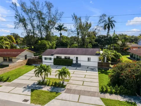 14265 NE 3rd Court Miami FL 33161