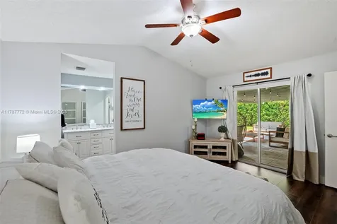 14930 SW 141st Place Miami FL 33186