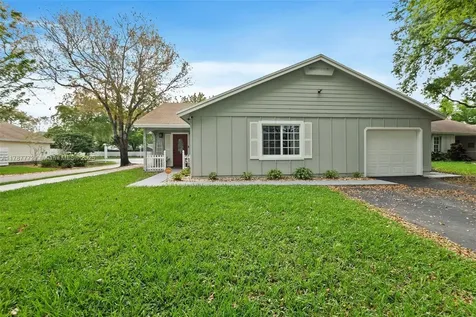14930 SW 141st Place Miami FL 33186