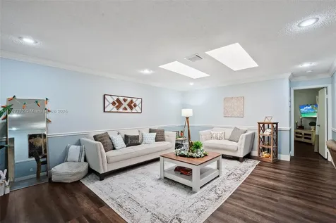 14930 SW 141st Place Miami FL 33186