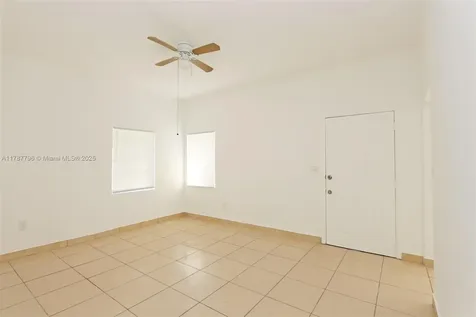 2041 SW 7th Street Miami FL 33135
