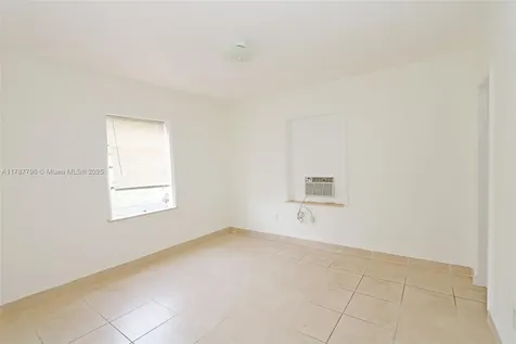 2041 SW 7th Street Miami FL 33135