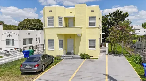 2041 SW 7th Street Miami FL 33135