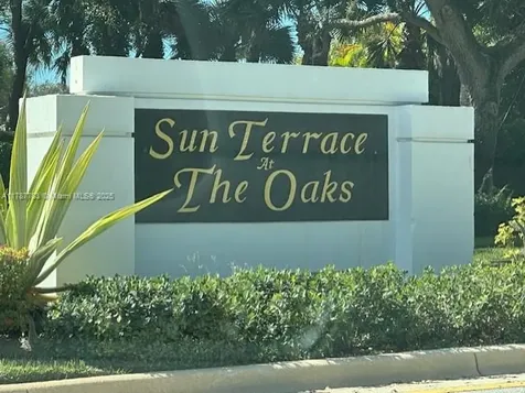 3903 Water Oak Court Palm Beach Gardens FL 33410