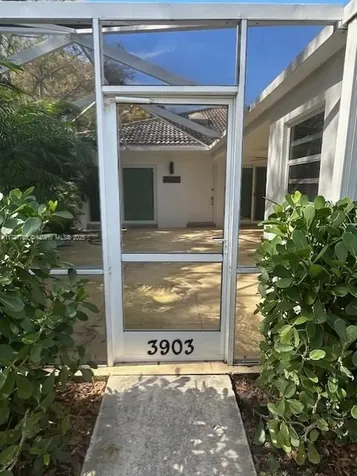 3903 Water Oak Court Palm Beach Gardens FL 33410