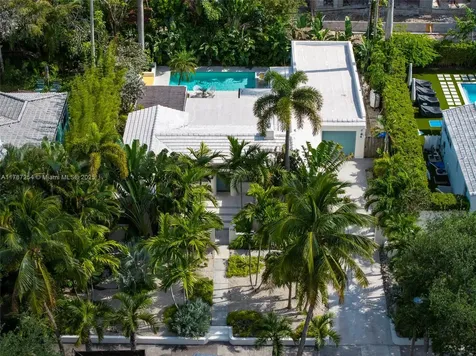 776 NE 73rd Street Miami FL 33138