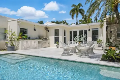 776 NE 73rd Street Miami FL 33138