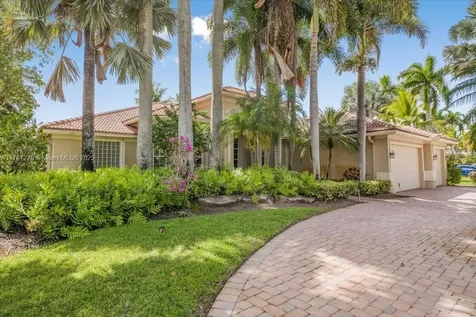1525 Victoria Isle Way Weston FL 33327