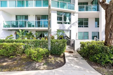 2681 N Flamingo Road Sunrise FL 33323
