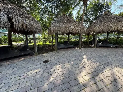 2681 N Flamingo Road Sunrise FL 33323