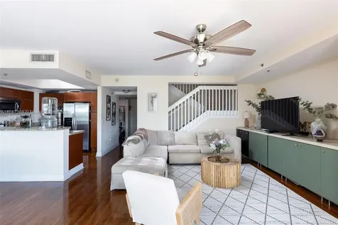 2681 N Flamingo Road Sunrise FL 33323