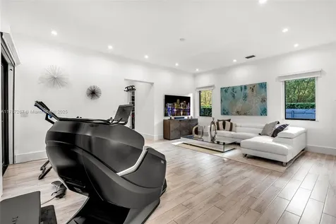 9150 SW 124th Street Miami FL 33176