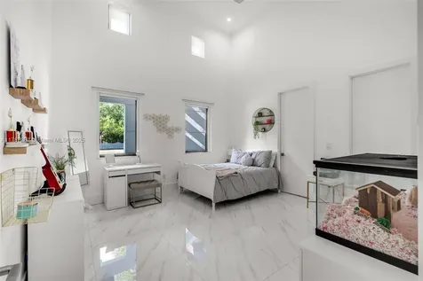 9150 SW 124th Street Miami FL 33176