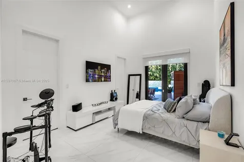 9150 SW 124th Street Miami FL 33176
