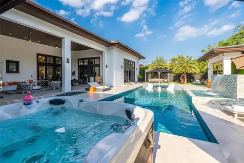 9150 SW 124th Street Miami FL 33176