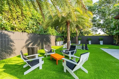9150 SW 124th Street Miami FL 33176