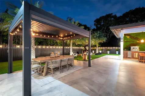 9150 SW 124th Street Miami FL 33176