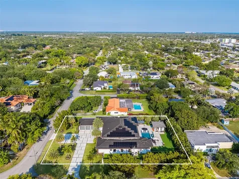 9150 SW 124th Street Miami FL 33176