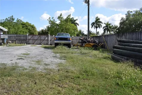 16635 SW 236th Street Homestead FL 33031