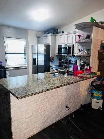 4335 NW 4th Avenue Deerfield Beach FL 33064