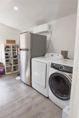6431 SW 59th Avenue South Miami FL 33143