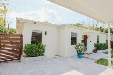 6431 SW 59th Avenue South Miami FL 33143