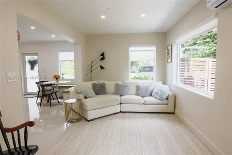 6431 SW 59th Avenue South Miami FL 33143