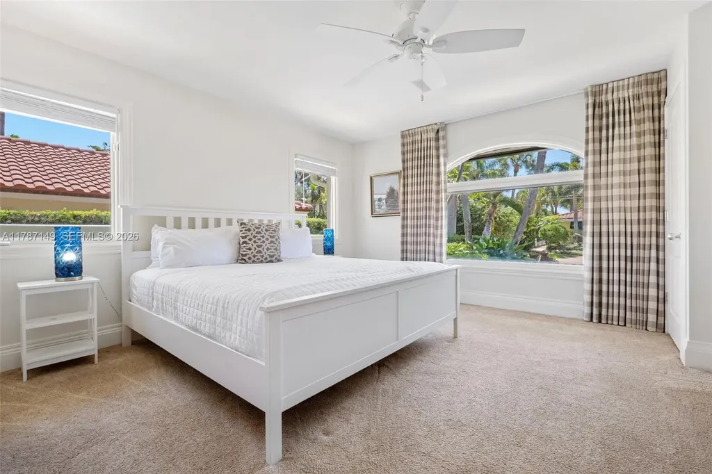 2561 Lucille Drive Fort Lauderdale FL 33316