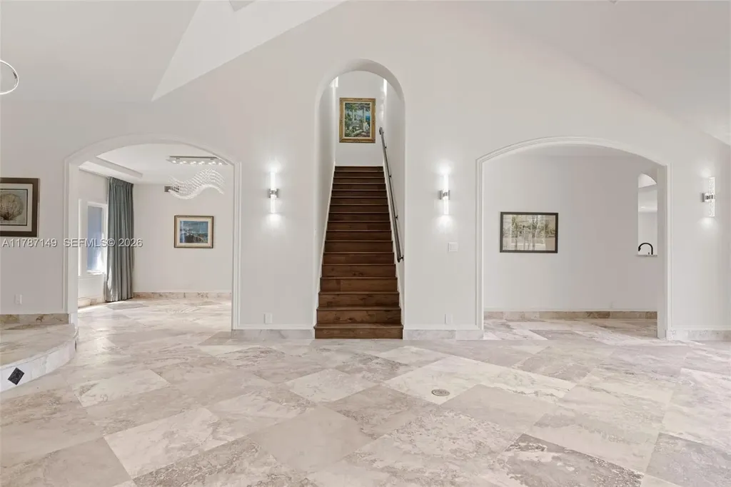 2561 Lucille Drive Fort Lauderdale FL 33316