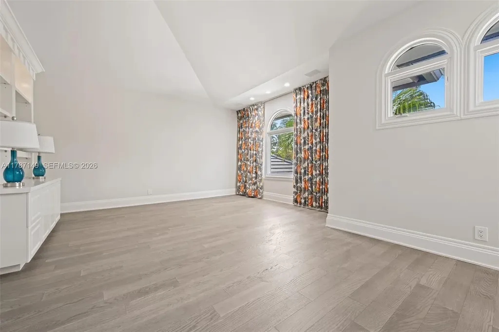 2561 Lucille Drive Fort Lauderdale FL 33316