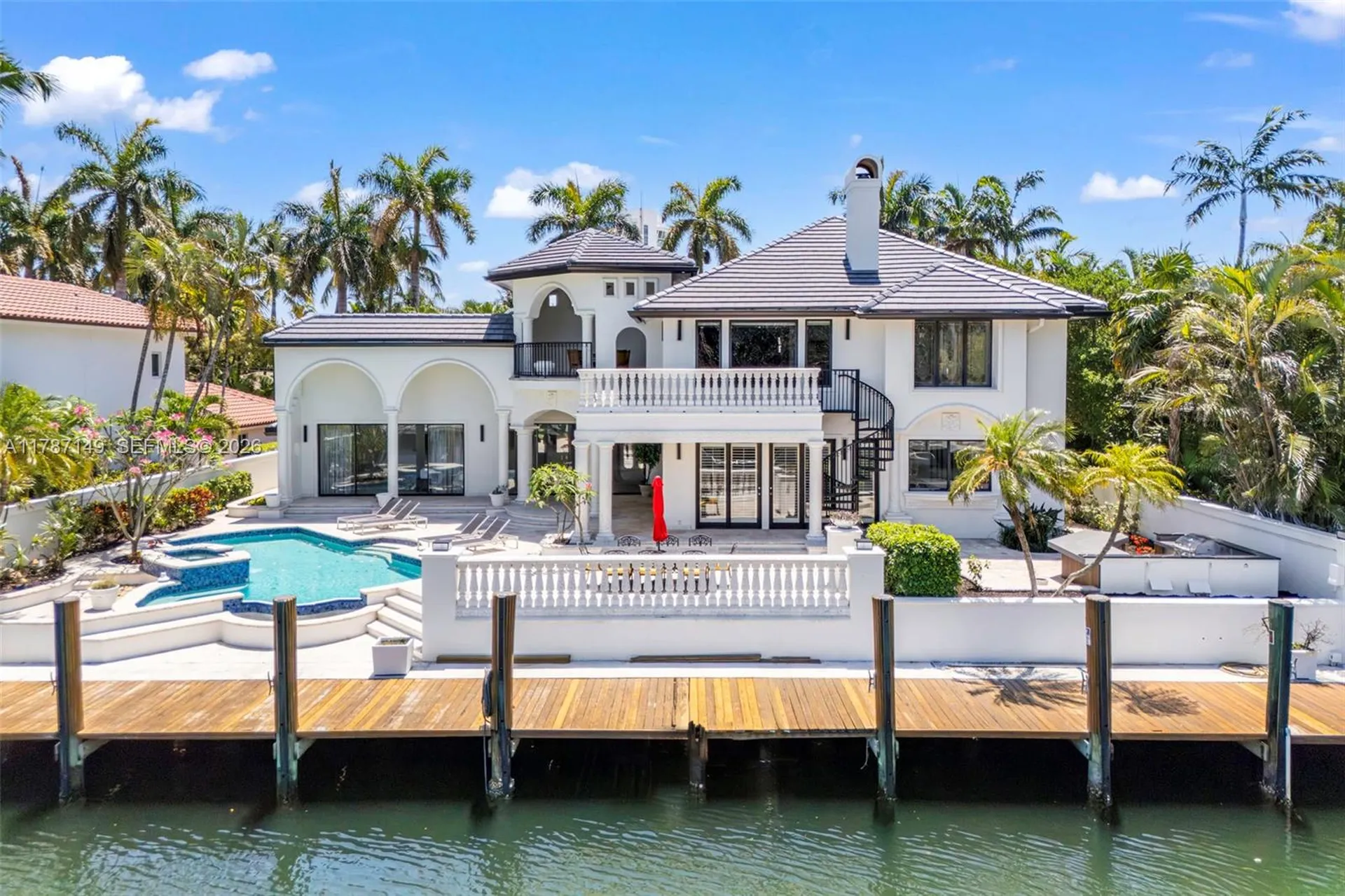 2561 Lucille Drive Fort Lauderdale FL 33316