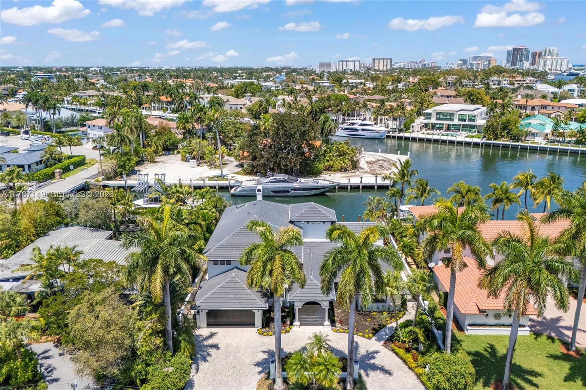 2561 Lucille Drive Fort Lauderdale FL 33316