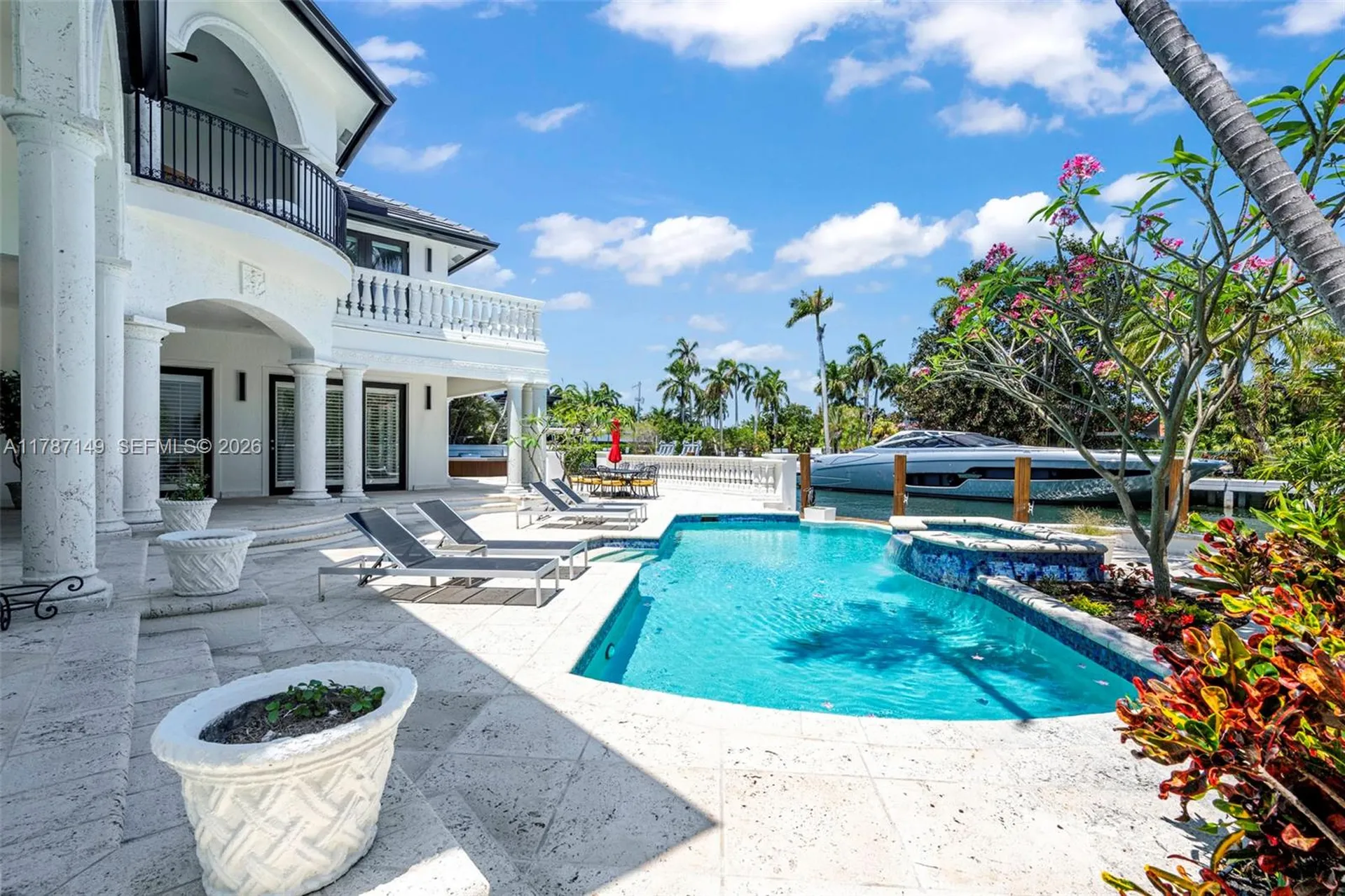 2561 Lucille Drive Fort Lauderdale FL 33316