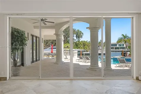 2561 Lucille Drive Fort Lauderdale FL 33316