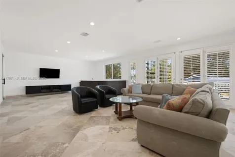 2561 Lucille Drive Fort Lauderdale FL 33316