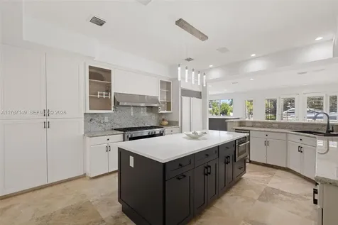 2561 Lucille Drive Fort Lauderdale FL 33316