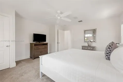 2561 Lucille Drive Fort Lauderdale FL 33316