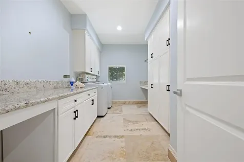 2561 Lucille Drive Fort Lauderdale FL 33316